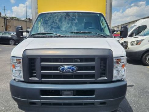 Used 2023 Ford E-350 and Econoline 350 Super Duty w/ Driver's Safety Package RWD image 5