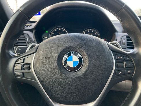 Used 2018 BMW 340i Sedan w/ Executive Package image 19