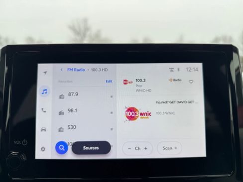 Certified 2023 Toyota Corolla LE image 3
