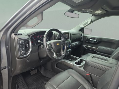 Used 2021 Chevrolet Silverado 1500 LTZ AWD/4WD image 19