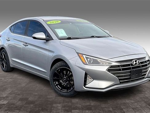 Used 2020 Hyundai Elantra SE image 11