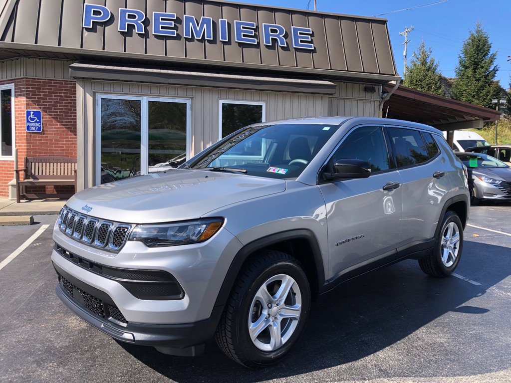 Used 2023 Jeep Compass Sport AWD/4WD image 10