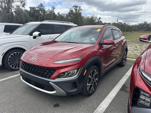 Certified 2022 Hyundai Kona Limited w/ Cargo Package image 9