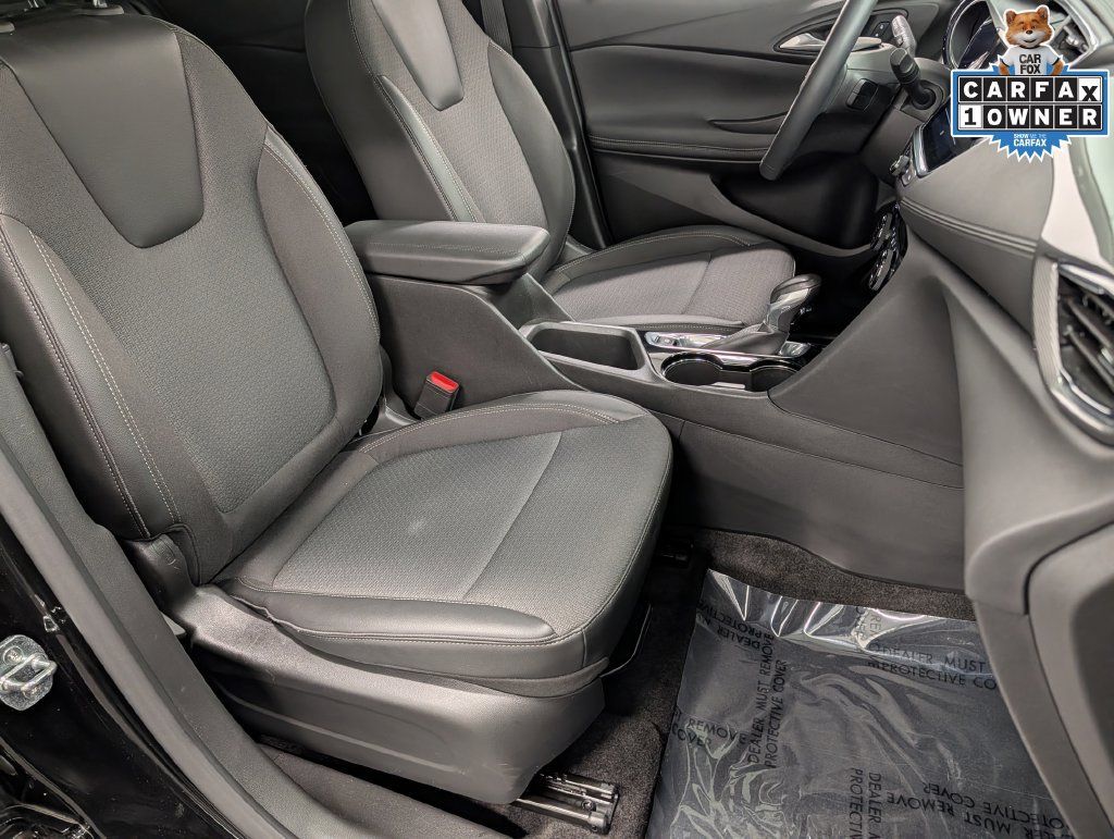 Used 2023 Buick Encore GX Select w/ Sport Touring Package AWD/4WD image 34
