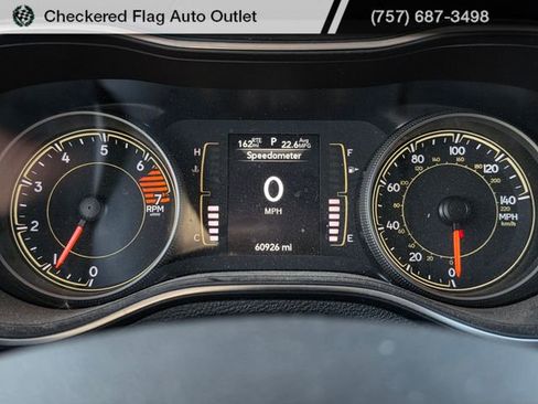 Used 2022 Jeep Cherokee Altitude image 10