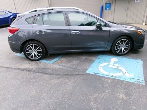 Used 2018 Subaru Impreza 2.0i Limited AWD/4WD image 7
