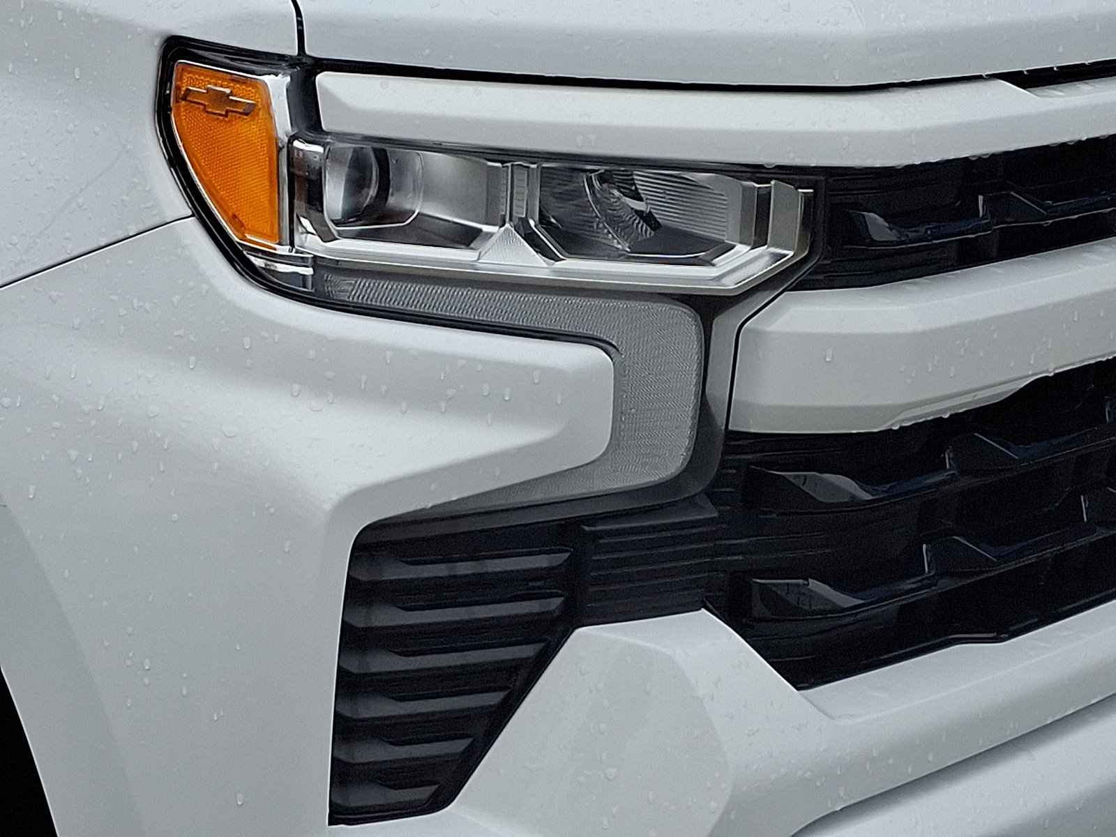 Certified 2024 Chevrolet Silverado 1500 RST AWD/4WD image 9