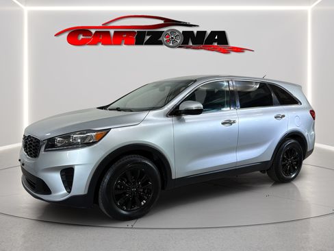Used 2019 Kia Sorento FWD V6 image 11