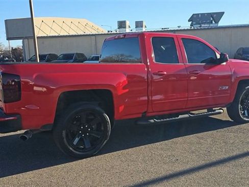 Used 2017 Chevrolet Silverado 1500 LT w/ Rally 2 Edition image 9