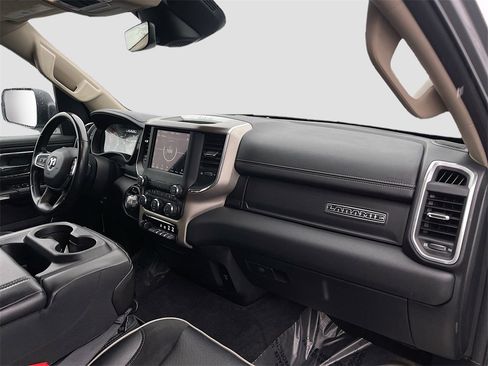 Used 2021 RAM 1500 Laramie image 28