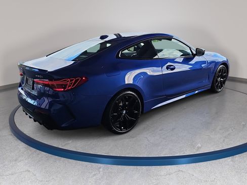 New 2026 BMW 430i xDrive Coupe w/ M Sport Package AWD/4WD image 5