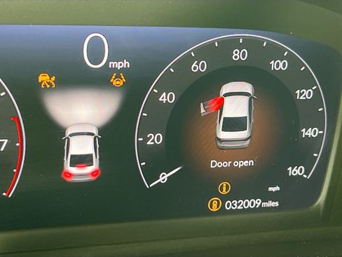 Used 2023 Honda Accord EX image 12
