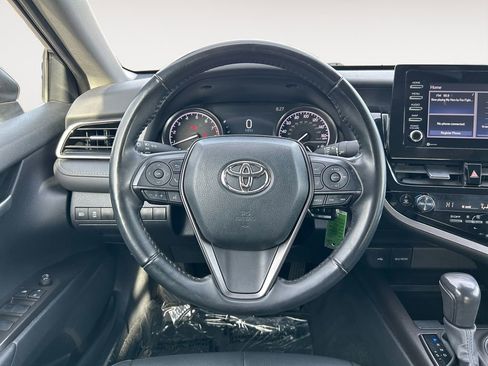 Used 2024 Toyota Camry SE AWD/4WD image 13