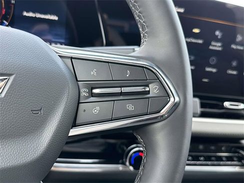 New 2026 Chevrolet Equinox LT w/ Convenience Package II image 24