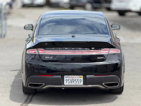 Used 2017 Lincoln MKZ Premiere FWD image 12
