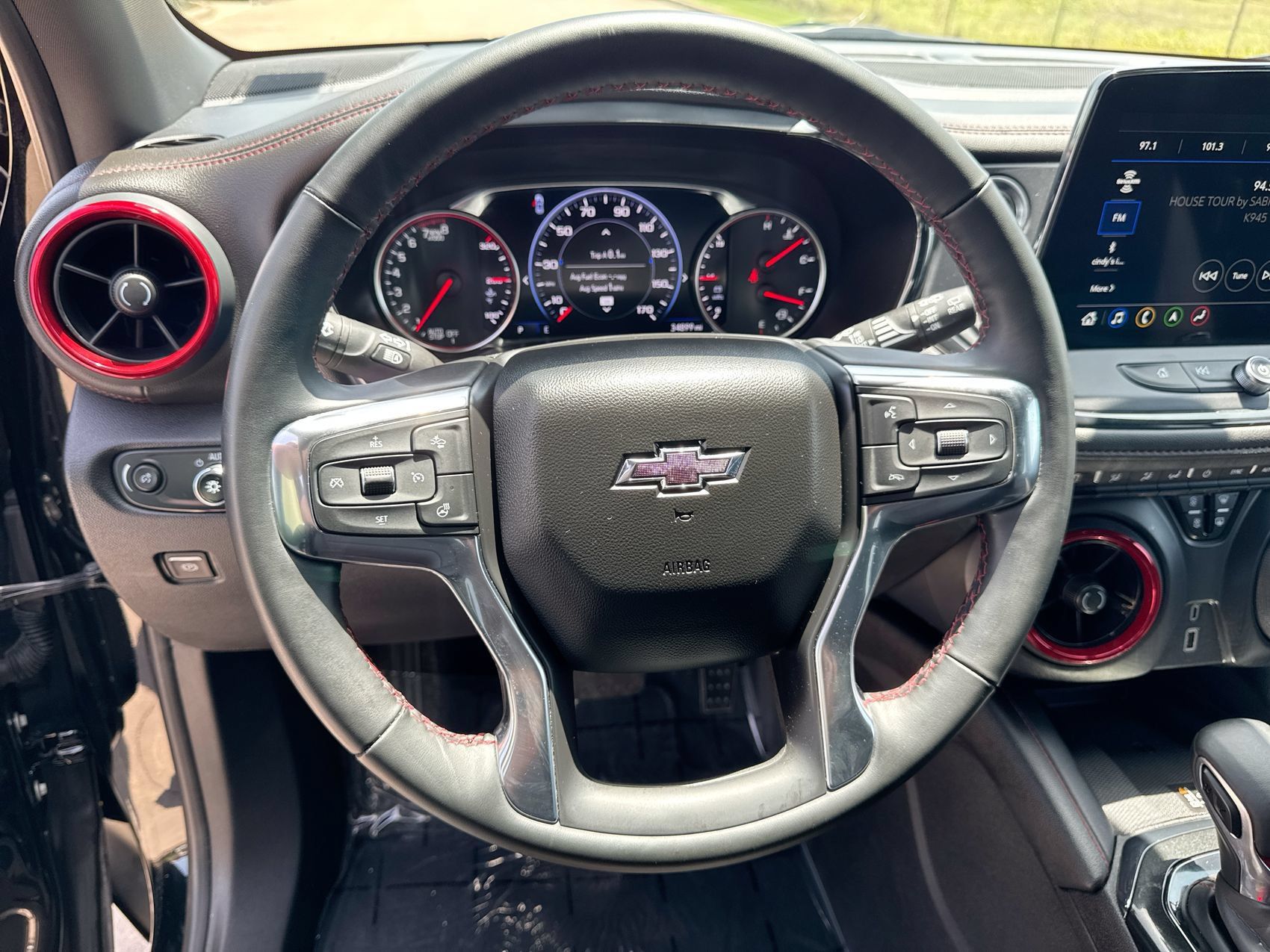 Used 2025 Chevrolet Blazer RS FWD image 14