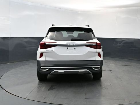 Used 2022 Kia Seltos S AWD/4WD image 4