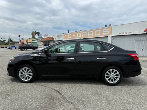 Used 2018 Nissan Sentra SV FWD image 4