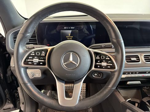 Used 2022 Mercedes-Benz GLS 450 4MATIC image 18