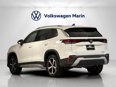 New 2026 Volkswagen Tiguan SE image 3