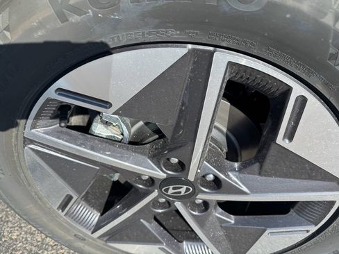 New 2025 Hyundai Tucson SEL image 28