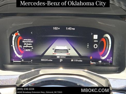 Used 2023 Nissan Pathfinder Platinum AWD/4WD image 14