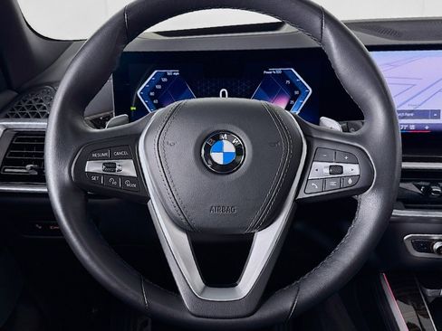 Used 2025 BMW X5 xDrive40i w/ Climate Comfort Package image 17