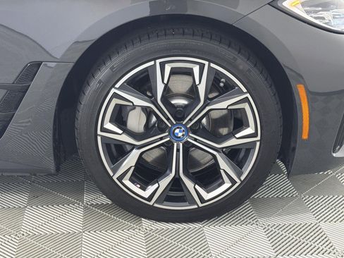 Used 2023 BMW i4 eDrive40 w/ M Sport Package image 36