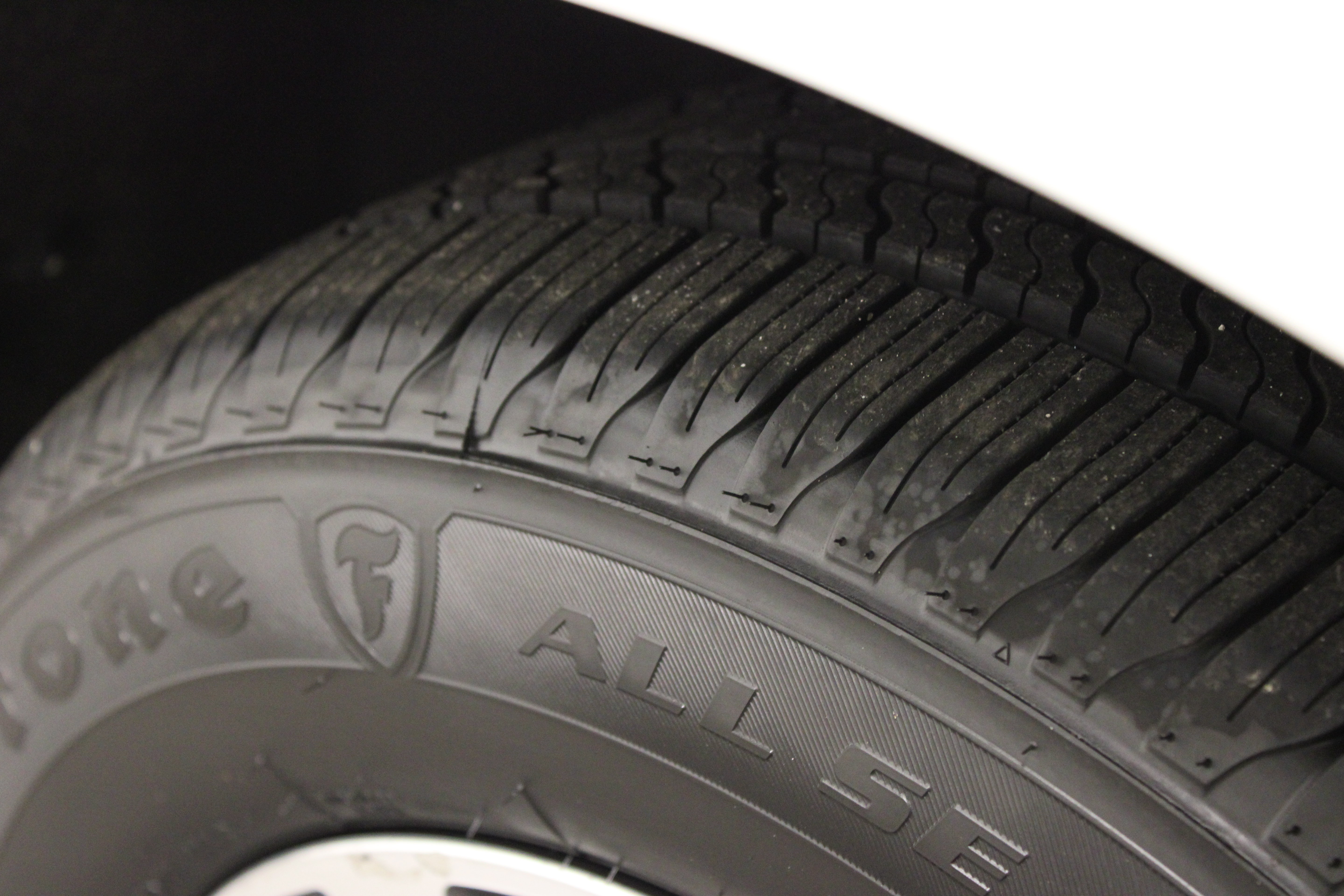 Used 2024 Chrysler Pacifica Limited FWD image 10