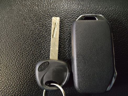 Used 2019 Kia Forte S FWD image 32