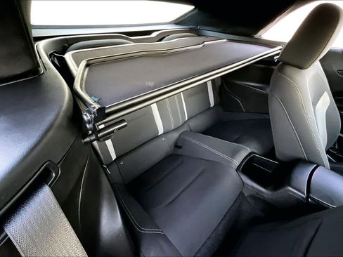 Used 2018 Chevrolet Camaro SS image 18