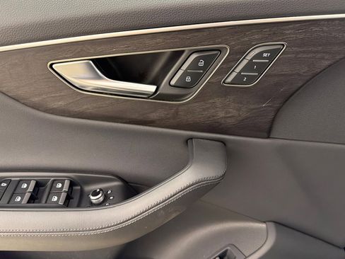 Used 2023 Audi Q7 3.0T Premium Plus w/ Premium Plus Package image 10