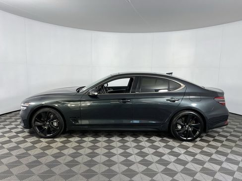 Used 2023 Genesis G70 3.3T w/ Sport Prestige Package image 9