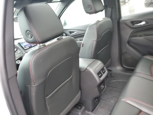 Used 2023 Chevrolet Equinox RS w/ RS Leather Package FWD image 14