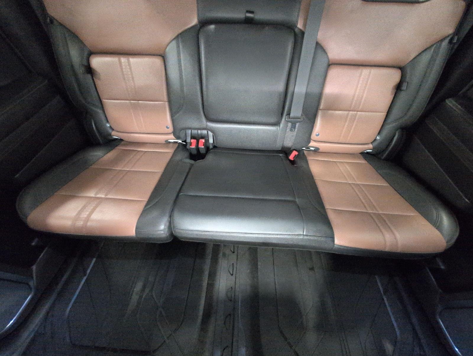 Certified 2024 Chevrolet Silverado 1500 High Country w/ High Country Premium Package AWD/4WD image 23