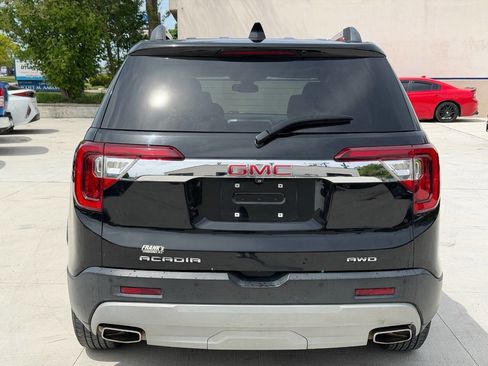 Used 2021 GMC Acadia SLT w/ LPO, Floor Liner Package AWD/4WD image 7