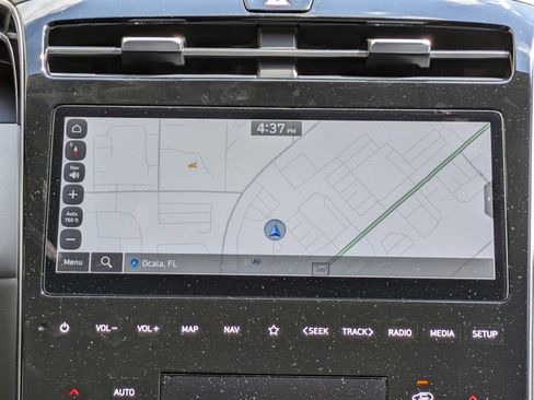 Used 2024 Hyundai Tucson Blue image 18