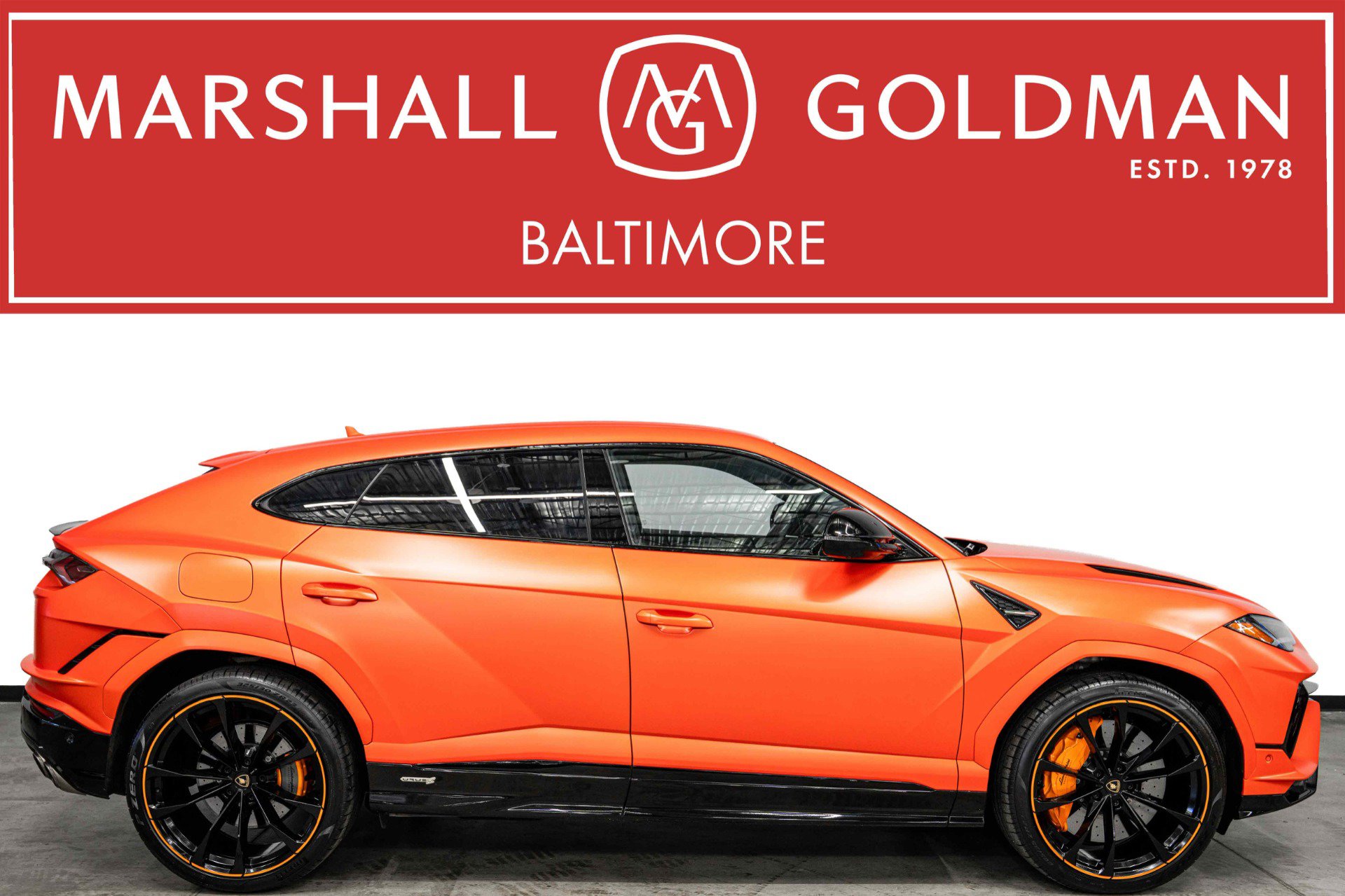 Used 2024 Lamborghini Urus S AWD/4WD image 1