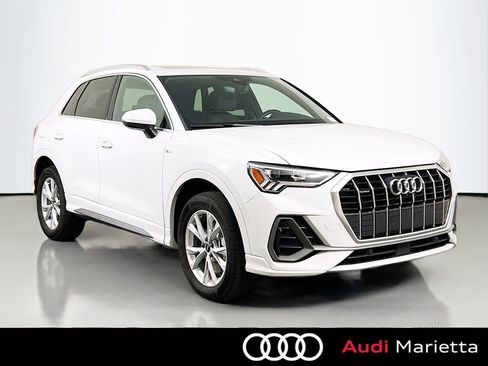 Used 2023 Audi Q3 2.0T Premium Plus w/ Premium Plus Package image 1