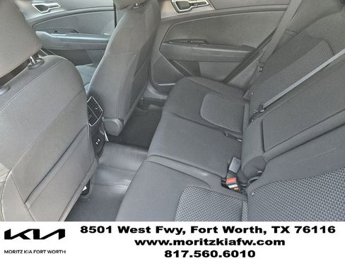 New 2026 Kia Sportage LX FWD image 19