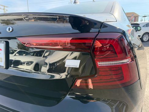 Used 2024 Volvo S60 T8 Plus w/ Climate Package image 29