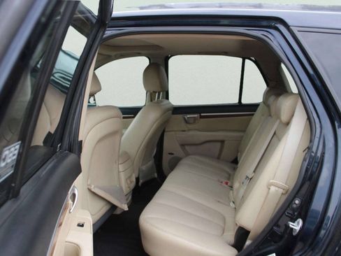 Used 2009 Hyundai Santa Fe Limited FWD image 7