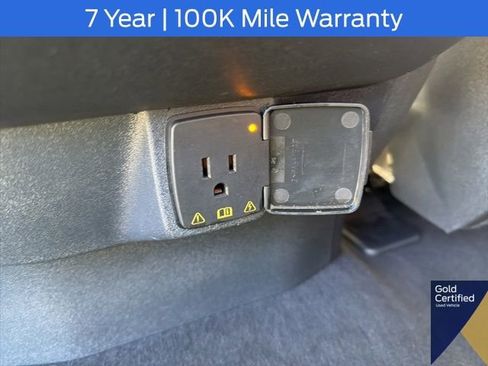 Certified 2025 Ford Expedition Active AWD/4WD image 27