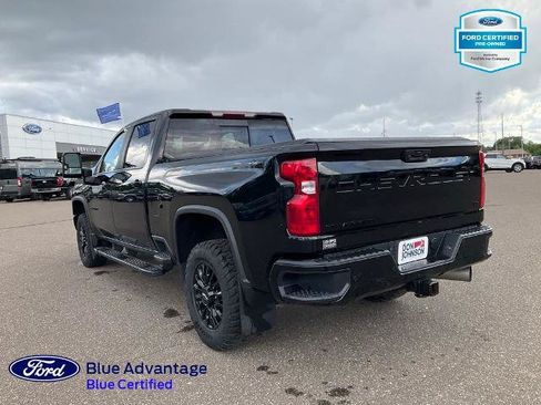 Used 2021 Chevrolet Silverado 2500 LT w/ Midnight Edition AWD/4WD image 26