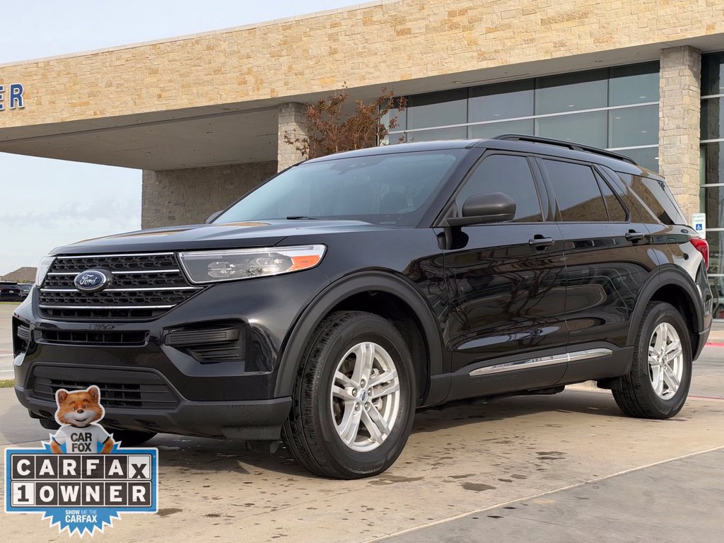 Used 2023 Ford Explorer XLT AWD/4WD image 7
