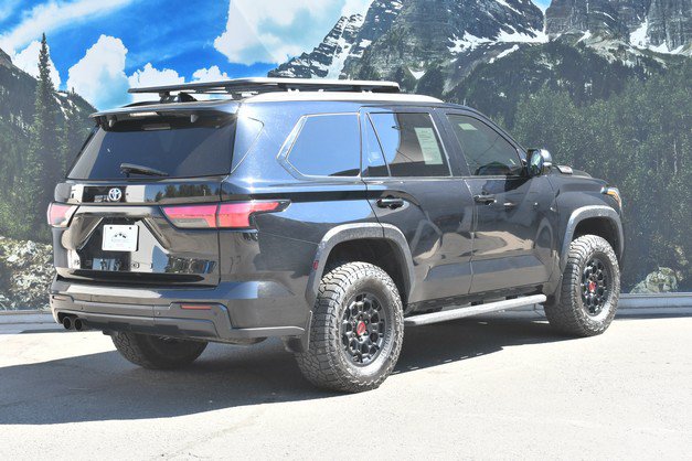 Used 2023 Toyota Sequoia TRD Pro AWD/4WD image 3