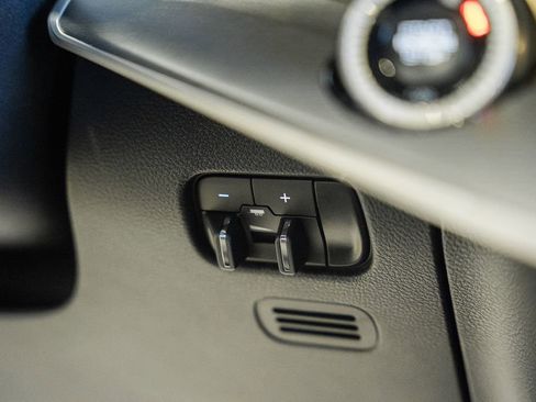 New 2026 Jeep Grand Wagoneer 4WD image 27