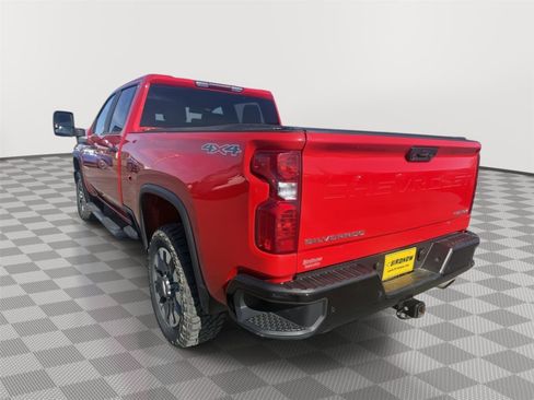 Used 2024 Chevrolet Silverado 2500 Custom w/ Custom Value Package AWD/4WD image 3