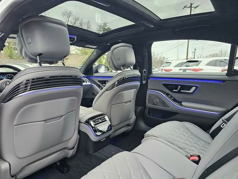 New 2026 Mercedes-Benz S 580 4MATIC Sedan image 23