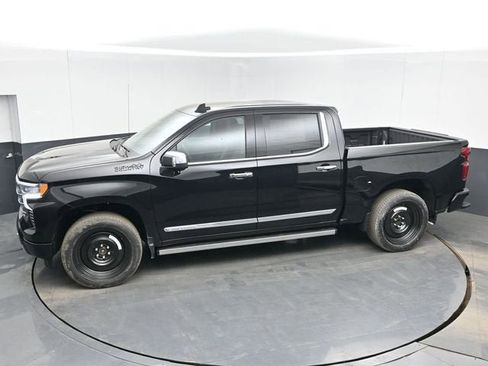 New 2026 Chevrolet Silverado 1500 High Country AWD/4WD image 41
